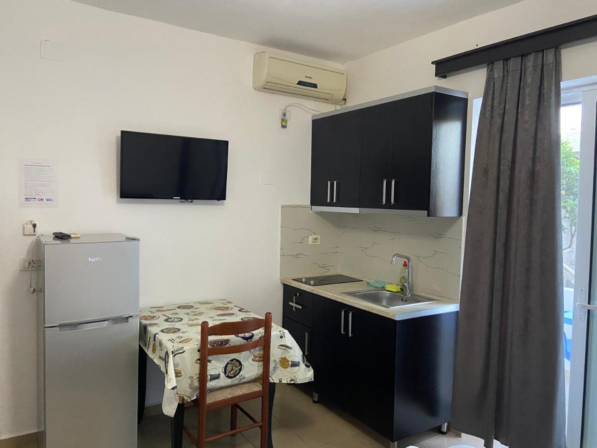 Villa Agimi Ksamil Exteriör bild